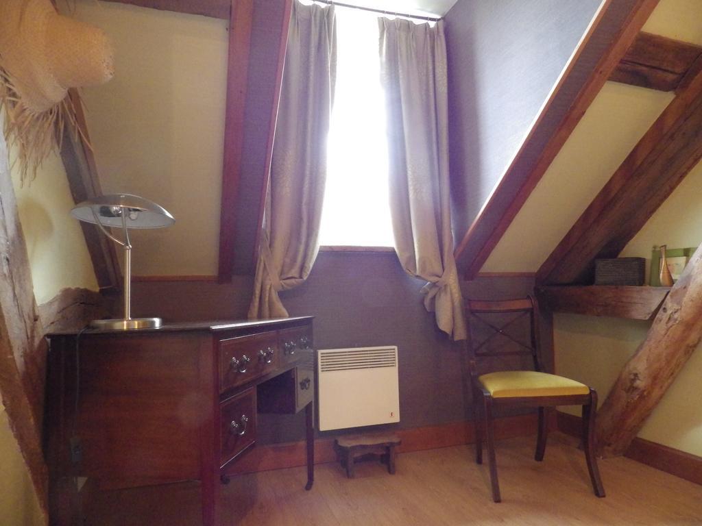 Ferme Clatot Hotel Les Trois Pierres Ngoại thất bức ảnh